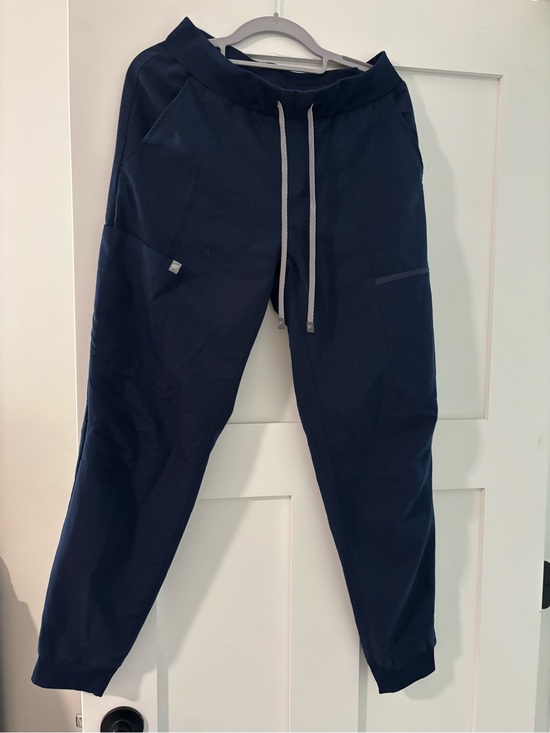 Fabletics Pants - Women’s Fabletics M Jogger Scrubs